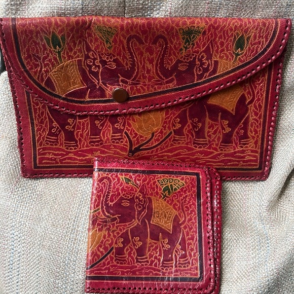Elephant Print Leather Clutch And Wallet, Matching, Vintage 1990s - Picture 2 of 7